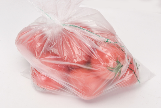 試料 独占的な自動新鮮性保護パッケージ ロール付きの果物と野菜のプラスチック袋