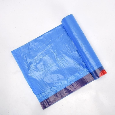 厚い 彩色 の 引き出し の 弦 の プラスチック 廃棄物 袋 の ロール 式 で 清潔 な 廃棄物 管理 を 目的 と し て